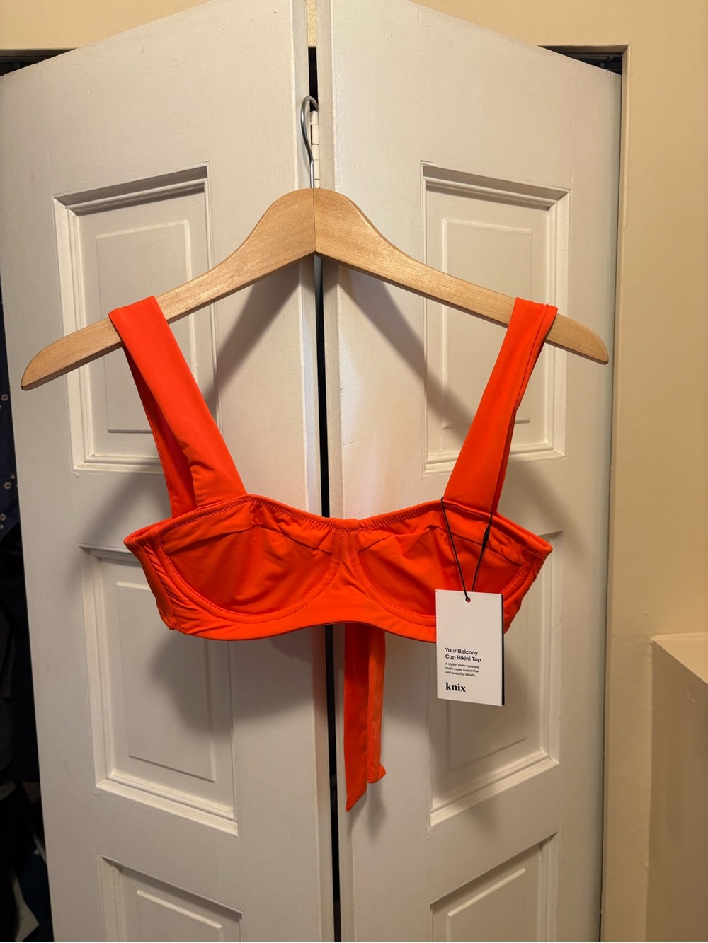 KNIX Balcony Cup Bikini Top